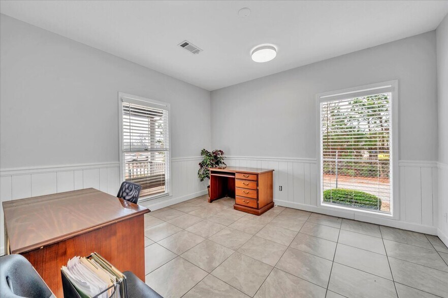 More Photos Of 441 Dunbar Rd, Warner Robins Warehouse For Sale