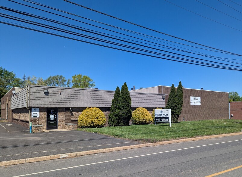 Primary Photo Of 1065 Industrial Blvd, Southampton Warehouse For Lease