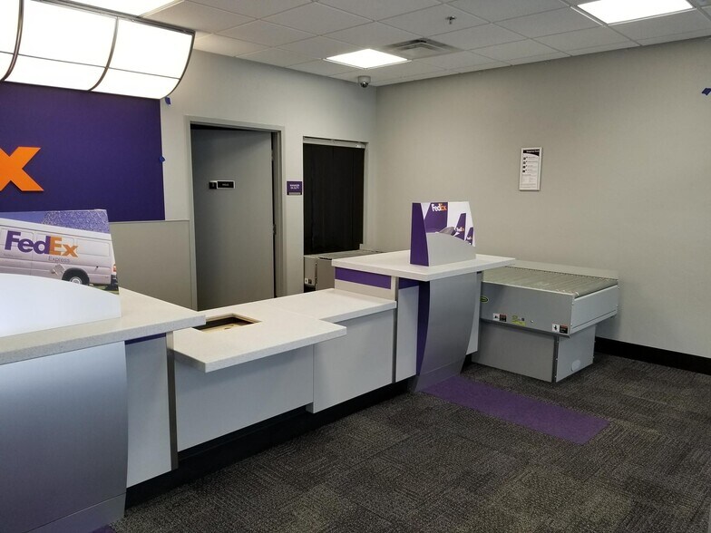 More Photos Of 8923 Oil Ave, Williston Warehouse For Sale