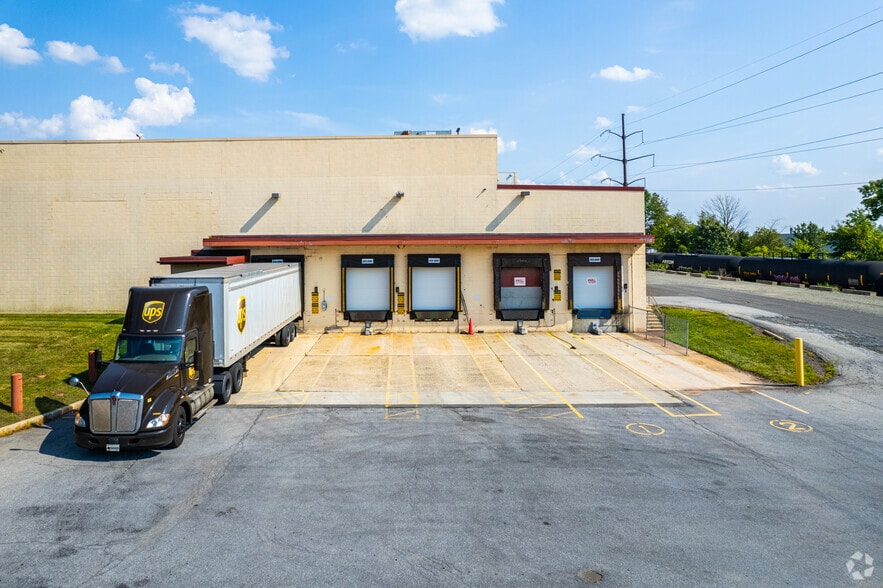 More Photos Of 668 Gravel Pike, East Greenville Manufacturing For Lease