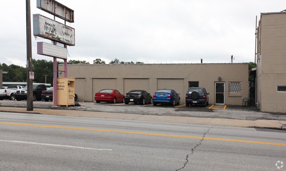 More Photos Of , Kansas City General Retail For Sale