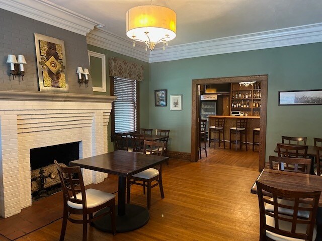 More Photos Of 600 S Oakwood Ave, Beckley Office For Sale