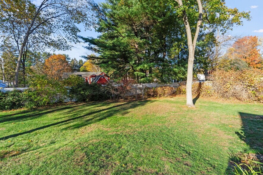 More Photos Of 6 Arbor Dr, Glens Falls Office For Sale