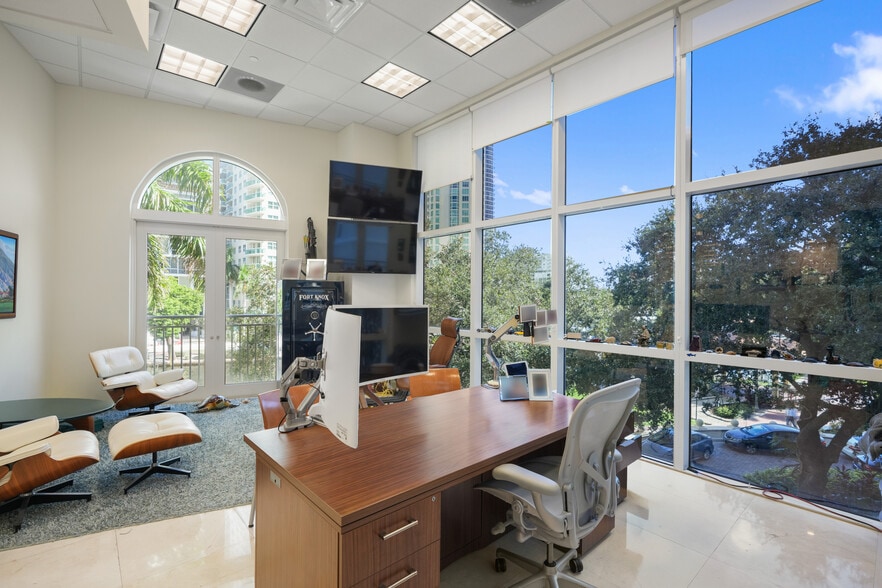 More Photos Of 511 SE 5th Ave, Fort Lauderdale Apartments For Sale