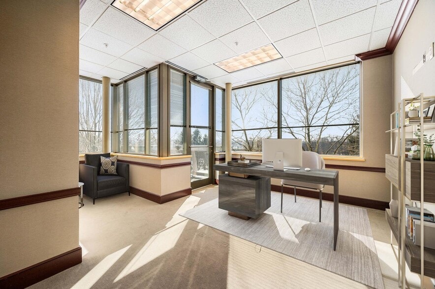 More Photos Of 505 Eagleview Blvd, Exton Unknown For Lease