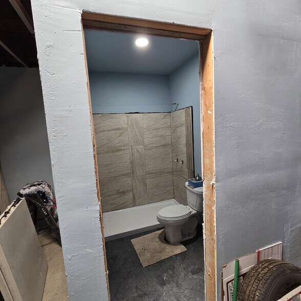 More Photos Of 15709 Bellflower Blvd, Bellflower General Retail For Sale