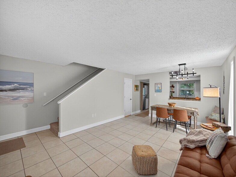 More Photos Of 1000 Shorewinds Dr, Hutchinson Island Apartments For Sale