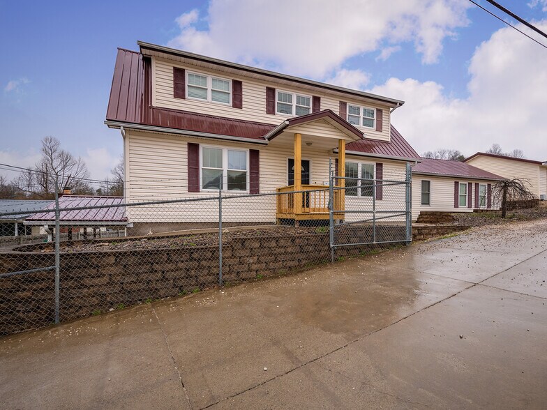 More Photos Of 1823 US-60, Milton Manufacturing For Sale