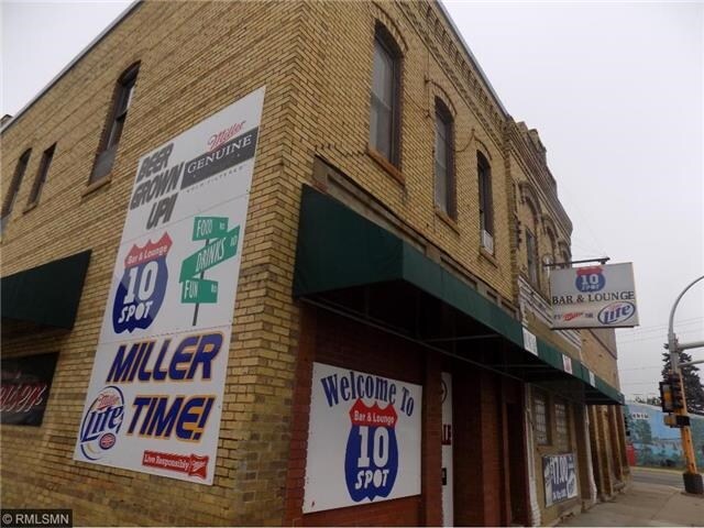 More Photos Of 12 Hwy 10 N, Royalton Bar For Sale