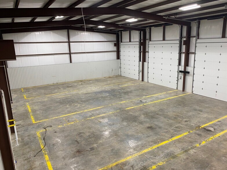 More Photos Of 6421 S FM 1788, Midland Warehouse For Lease