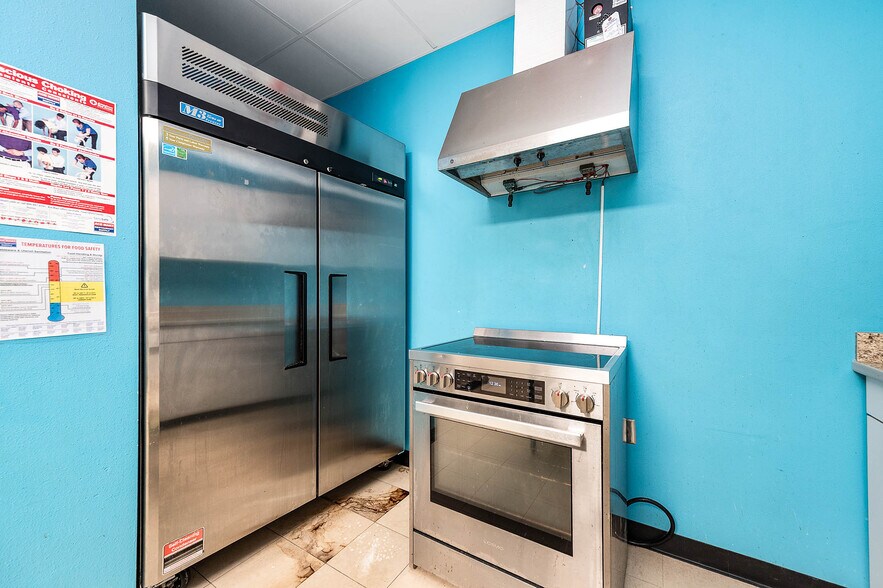 More Photos Of 12152 Shadow Creek Pky, Pearland Daycare Center For Sale