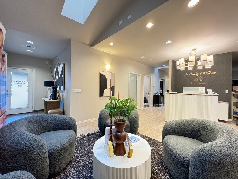 More Photos Of 542-544 N 5th Ave, Sequim Medical For Sale