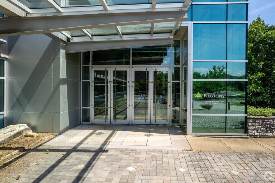 More Photos Of 201 Milan Pky, Birmingham Office For Sale