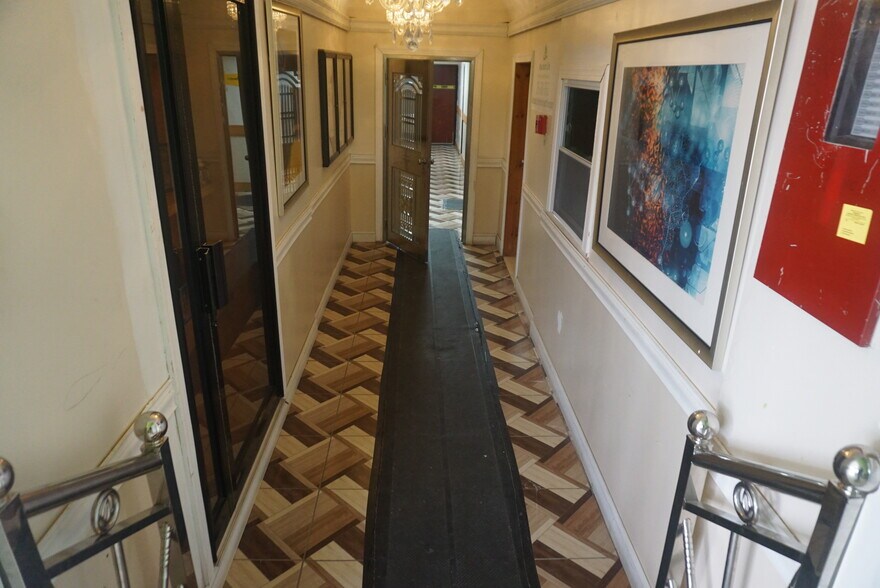 More Photos Of 6632-6646 Bustleton Ave, Philadelphia Religious Facility For Sale