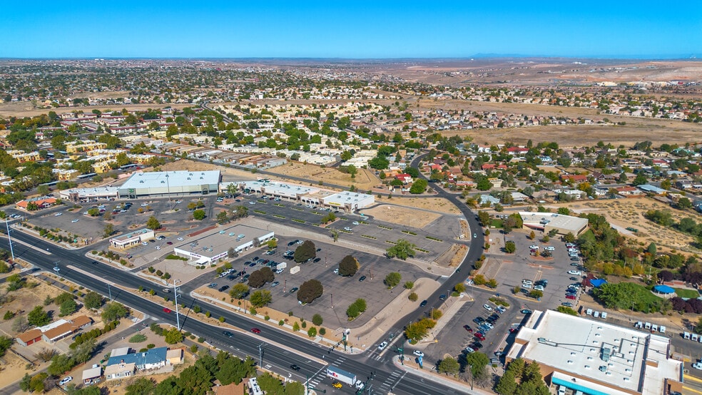 More Photos Of 3301 Southern Blvd, Rio Rancho Storefront For Lease