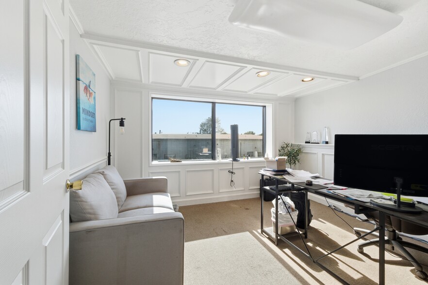 More Photos Of 2805 Broce Dr, Norman Warehouse For Sale