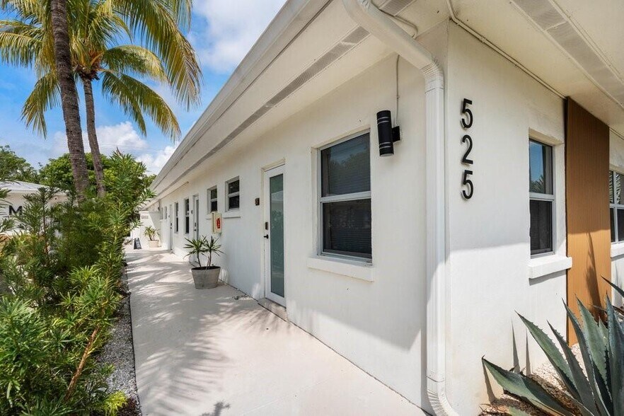 More Photos Of 525 N Federal Hwy, Lake Worth Beach Multifamily For Sale