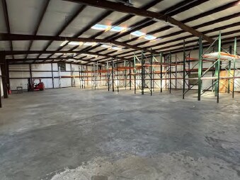 More Photos Of 201 Corporate Ct, Senatobia Warehouse For Sale