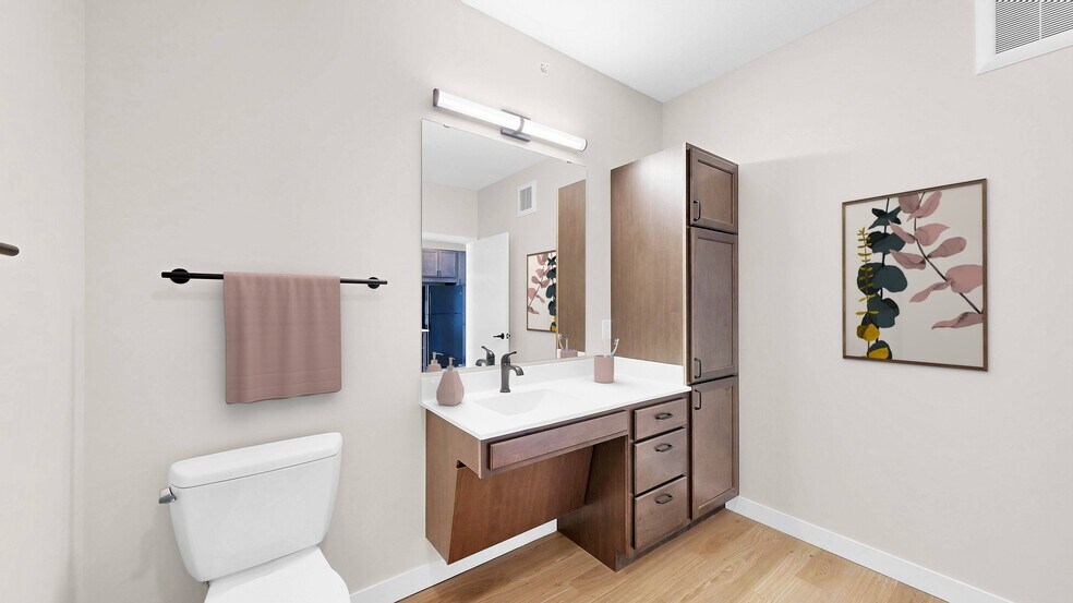More Photos Of 7850 Lyndale Ave S, Bloomington Apartments For Lease
