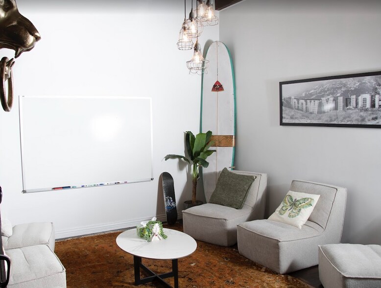 More Photos Of 1776 N Highland Ave, Los Angeles Office For Lease