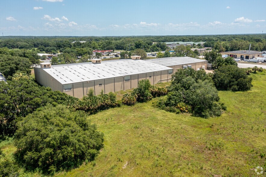 More Photos Of 3301 W Main St, Leesburg Warehouse For Lease