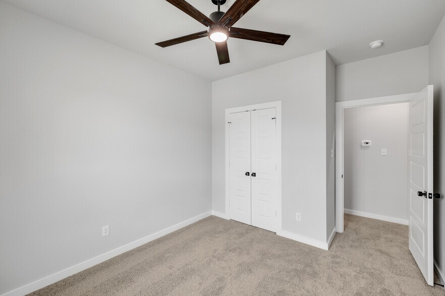 More Photos Of 4059 Clovis St, Midlothian Multifamily For Sale