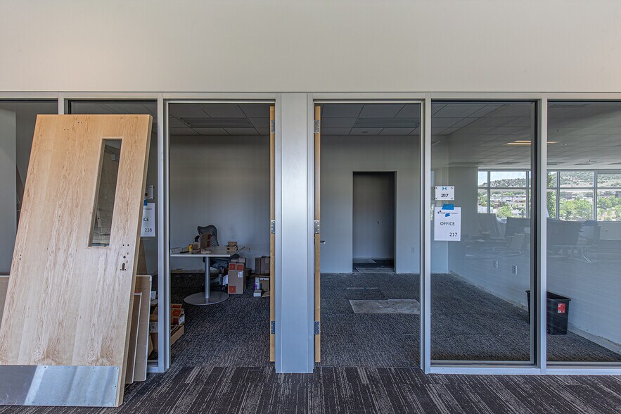 More Photos Of 150 Mercury Village Dr, Durango Medical For Lease