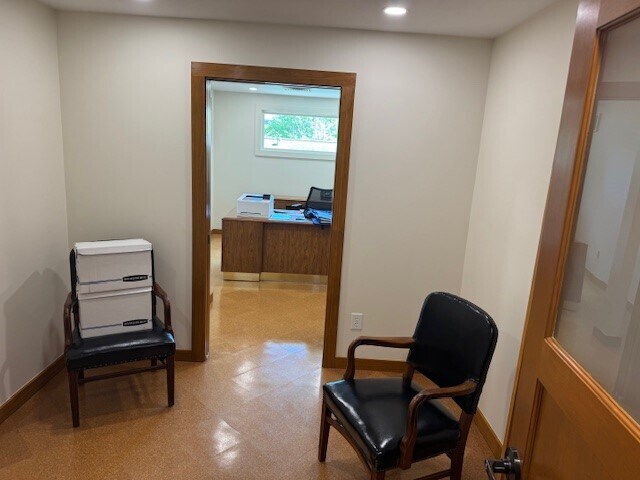 More Photos Of 629 Cherokee St, New Orleans Office For Lease