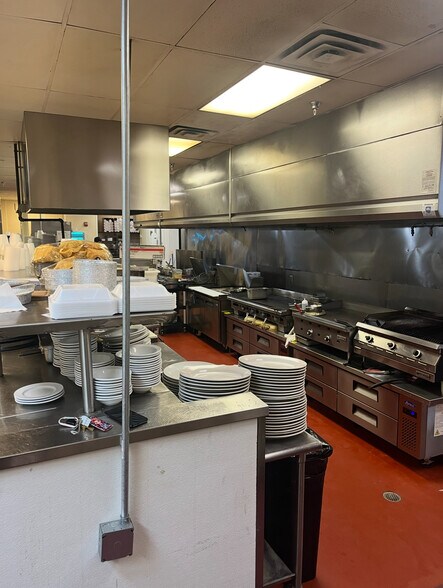 More Photos Of 401 S Central Expy, Allen Restaurant For Lease