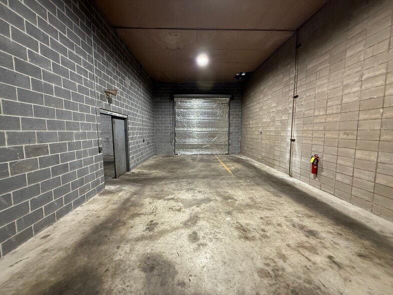 More Photos Of 1675 NW Old 41 Hwy, Marietta Industrial For Sale