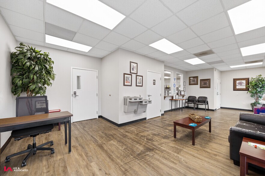More Photos Of 1400 Montreal Rd, Tucker Medical For Lease