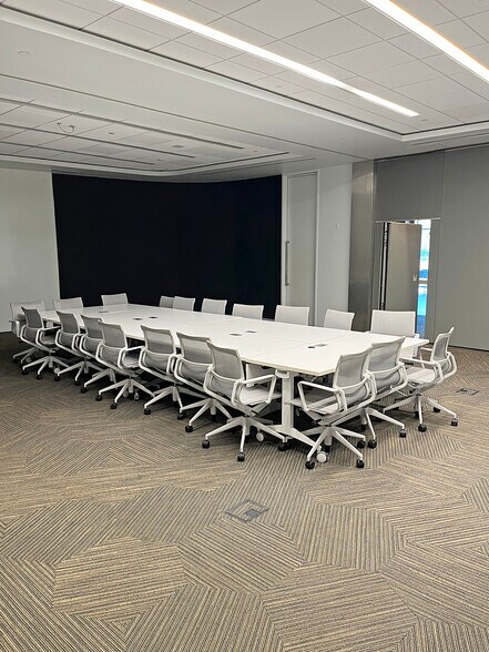 More Photos Of 10441 University Center Dr, Tampa Office For Lease