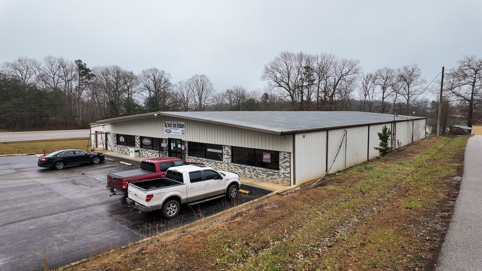 More Photos Of 45 Job Corp Rd, Pine Knot Flex For Sale