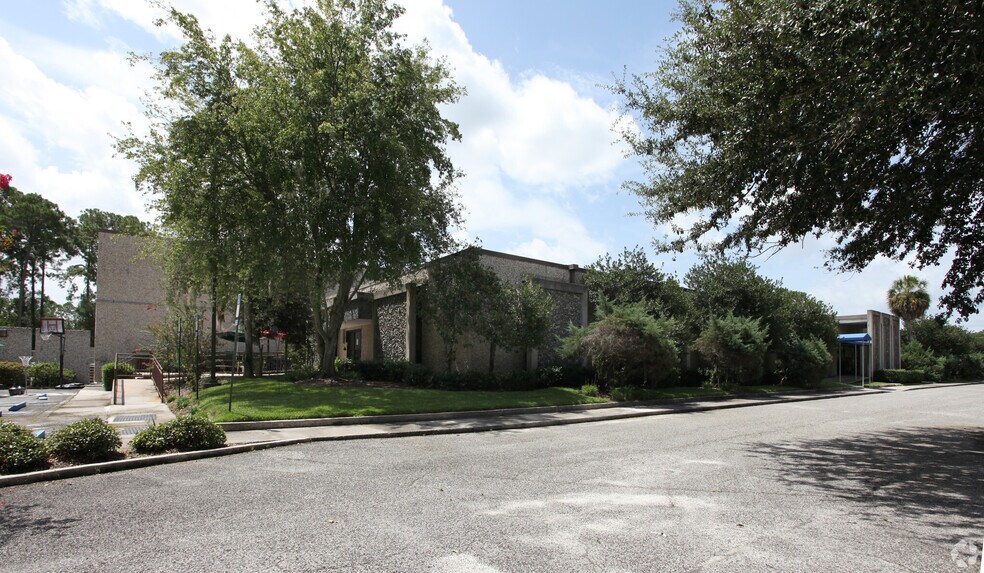 Primary Photo Of 8230 Baycenter Rd, Jacksonville Warehouse For Lease