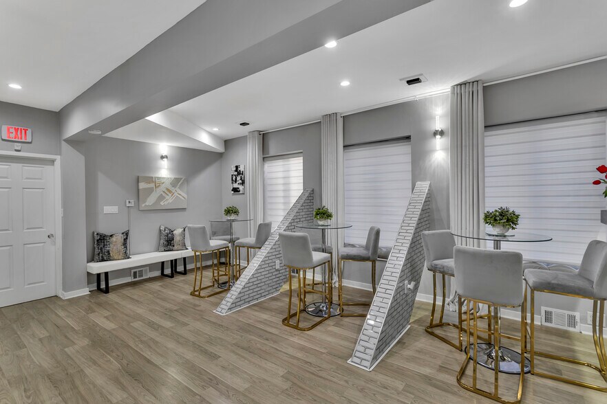 More Photos Of 7424 Washington Ave, Pittsburgh Office For Lease