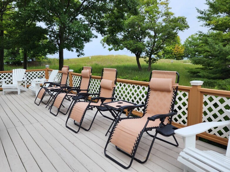 More Photos Of 10244 Lost Valley, Montague Hotel For Sale