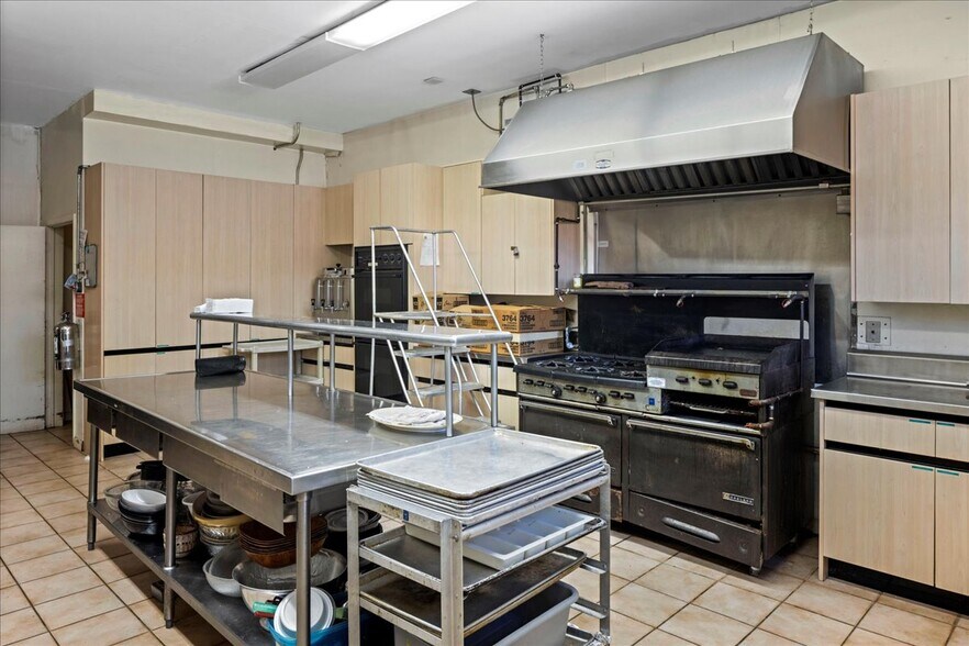 More Photos Of 3315 Hillside Ave, New Hyde Park Religious Facility For Sale