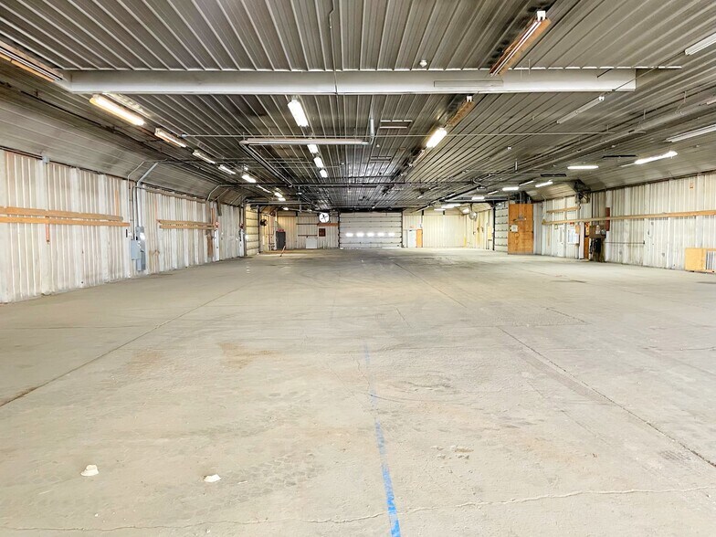More Photos Of 14483 OH-31, Kenton Manufacturing For Sale