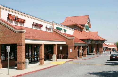 More Photos Of 5805 State Bridge Rd, Johns Creek Storefront For Lease