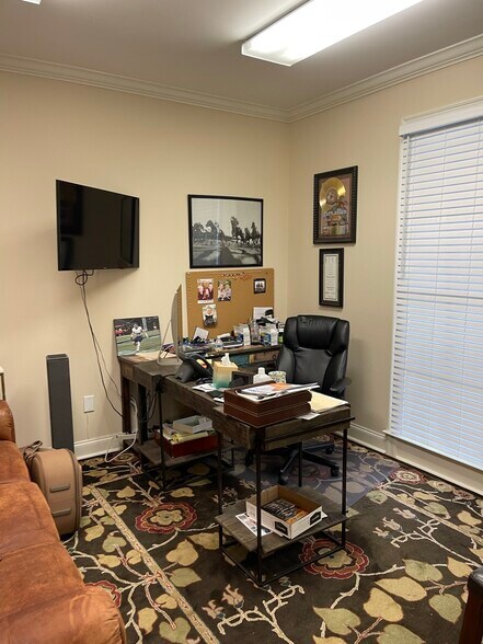 More Photos Of 9456 Jefferson Hwy, Baton Rouge Medical For Lease
