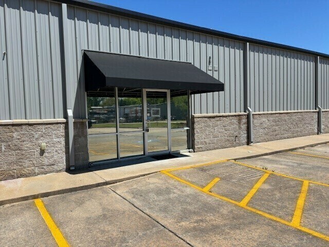 More Photos Of 1290 Dons Ln, Conway Service For Sale