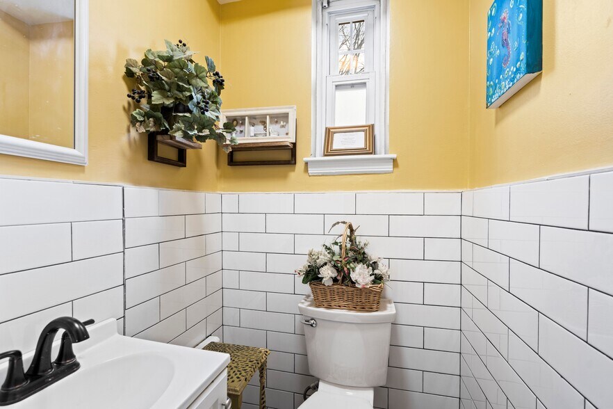 More Photos Of 200 N Village Ave, Rockville Centre Office Residential For Sale