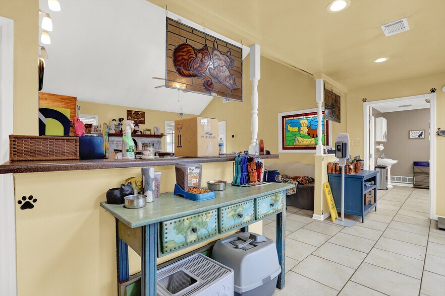 More Photos Of 5165 Getwell Rd, Southaven Office For Sale