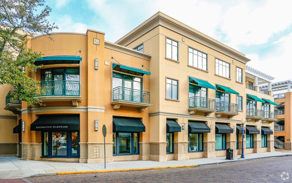 More Photos Of 400 S Park Ave, Winter Park Office For Lease