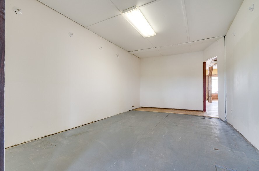 More Photos Of 517-523 Front St, Fairplay Storefront For Sale