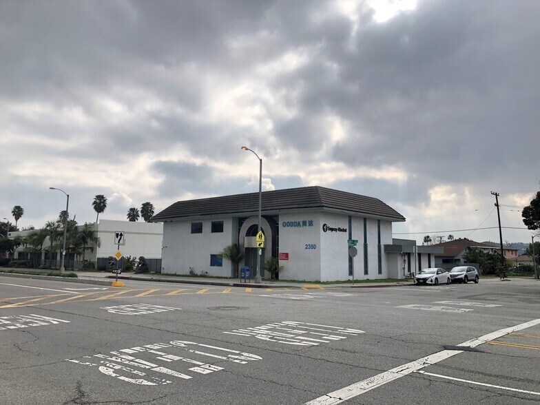 More Photos Of 2350 W Valley Blvd, Alhambra Loft Creative Space For Lease