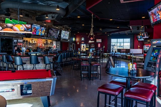 More Photos Of W6278 Greenville Dr, Greenville Restaurant For Sale