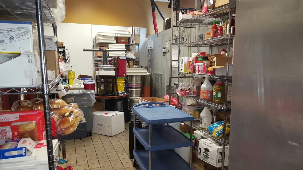 More Photos Of 115 Railway St W, Loretto General Retail For Sale