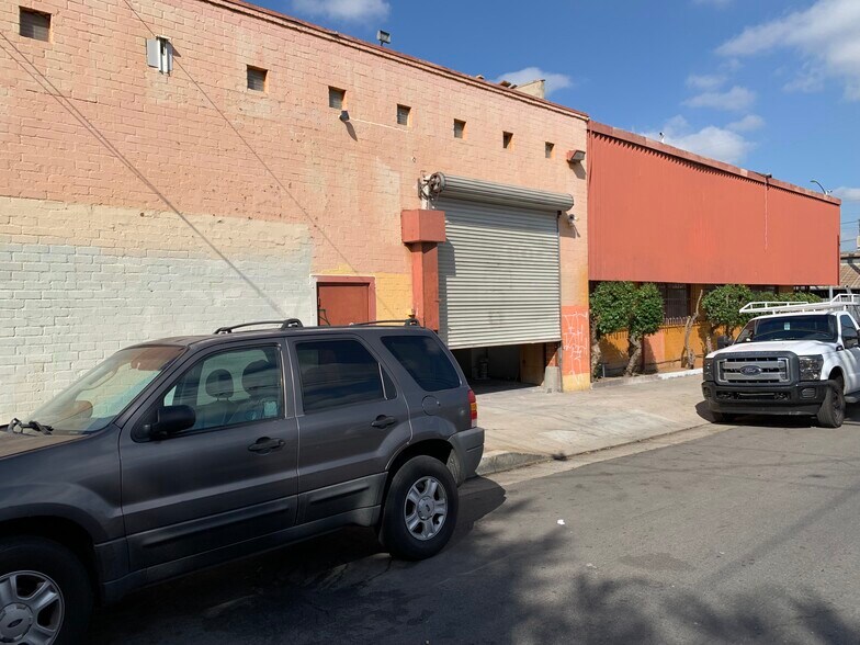 More Photos Of 3436-3442 E 14th St, Los Angeles Manufacturing For Sale