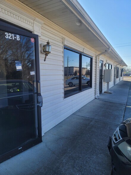 More Photos Of 321 West Ave, Cedartown Office Residential For Sale